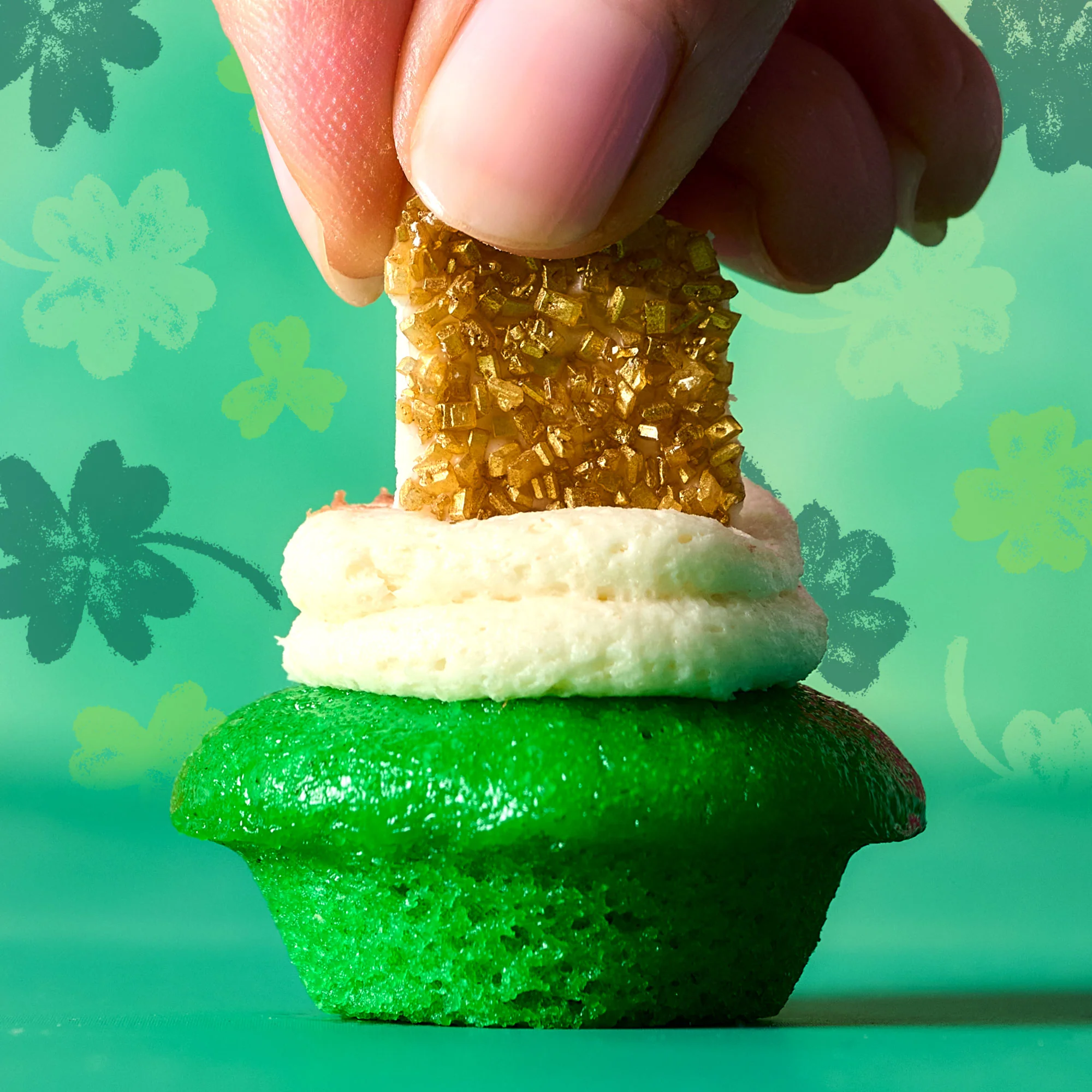 Pot O' Gold Cupcakes - Image 4