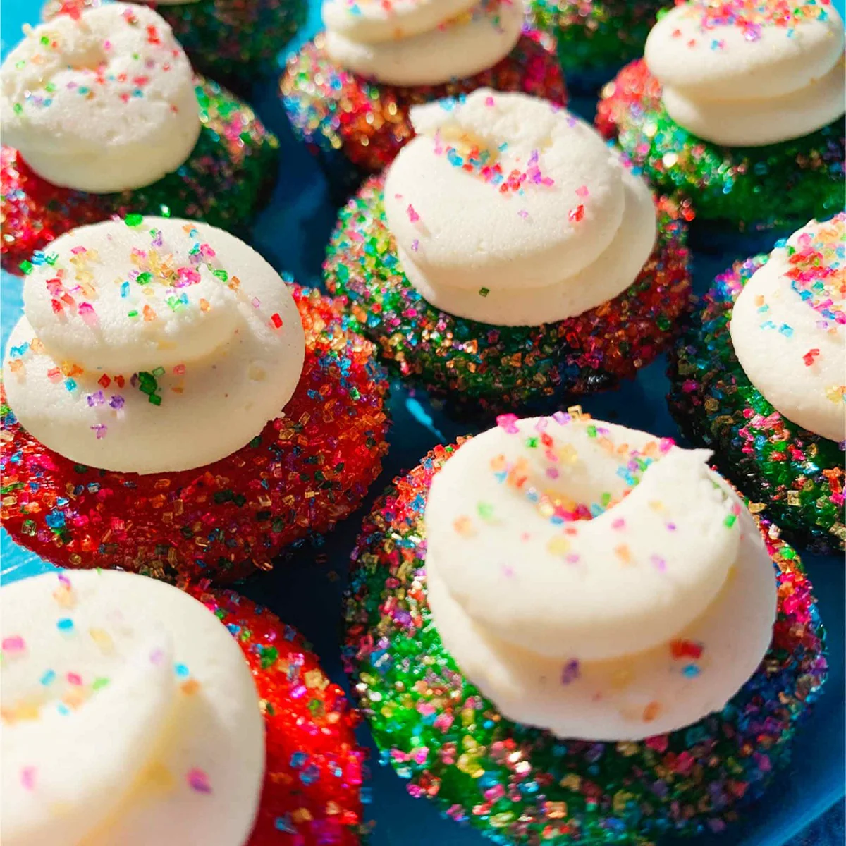 Tie-Dye Cupcakes 100-Pack - Image 4